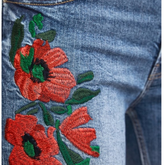 Zara Skinny Jeans Flowers Embroidered EUR 32 XS 0 - Picture 6 of 7